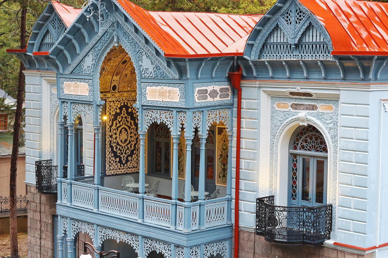 Golden Tulip Borjomi Hotel Exterior photo